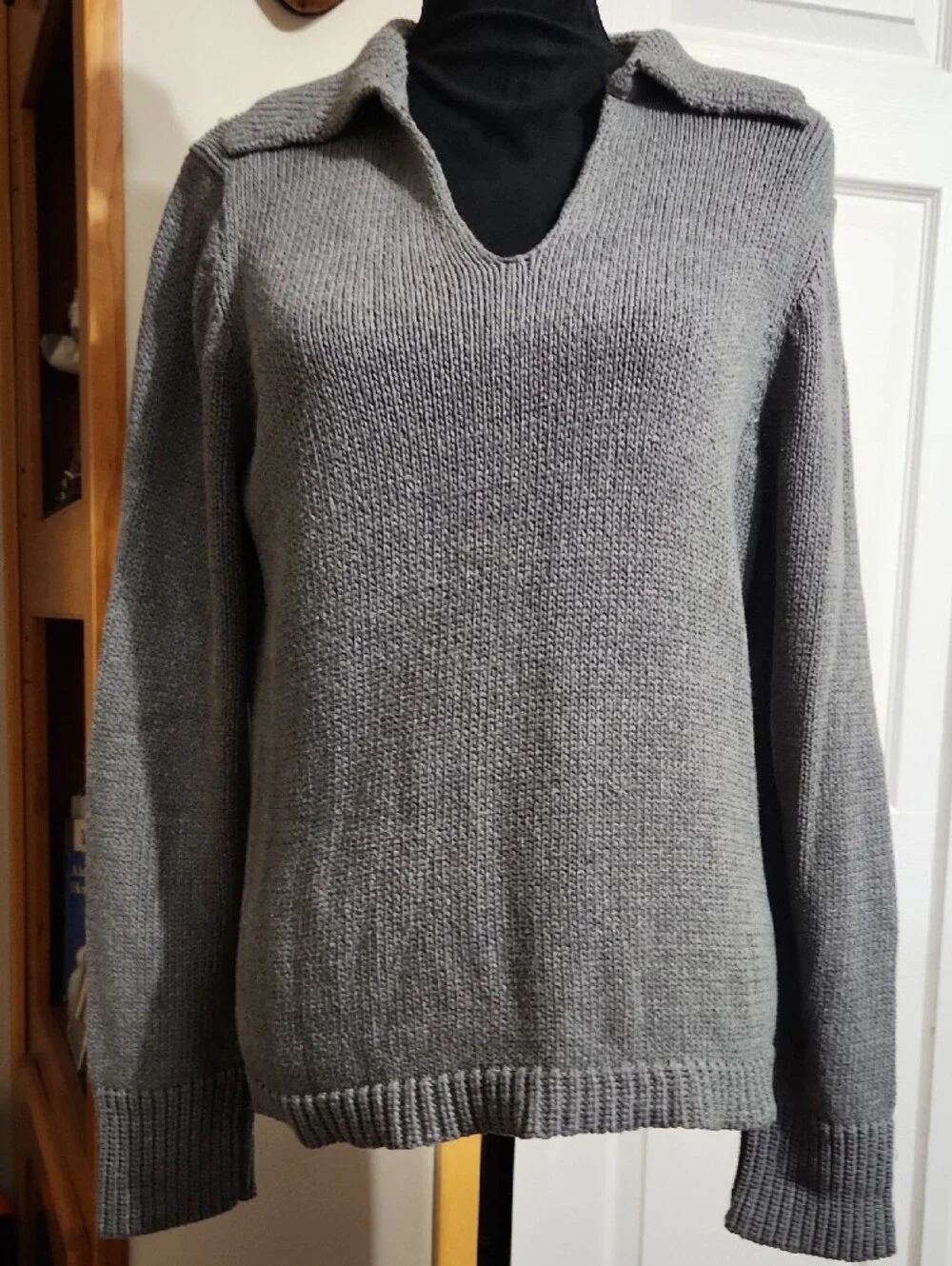 Old Navy Gray V-Neck Collared Knit Sweater